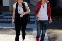 082008-lindsay-and-sam2_1.jpg