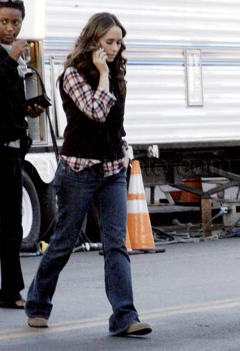 102608-jennifer-love-hewit3.jpg
