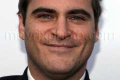 102808-joaquin-phoenix.jpg