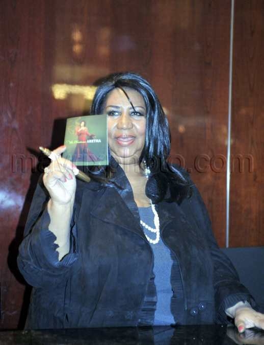 103008-aretha-franklin2.jpg