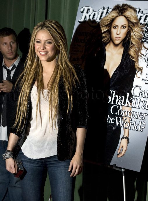 11_10_2009_Shakira_Rolling_Stone_2