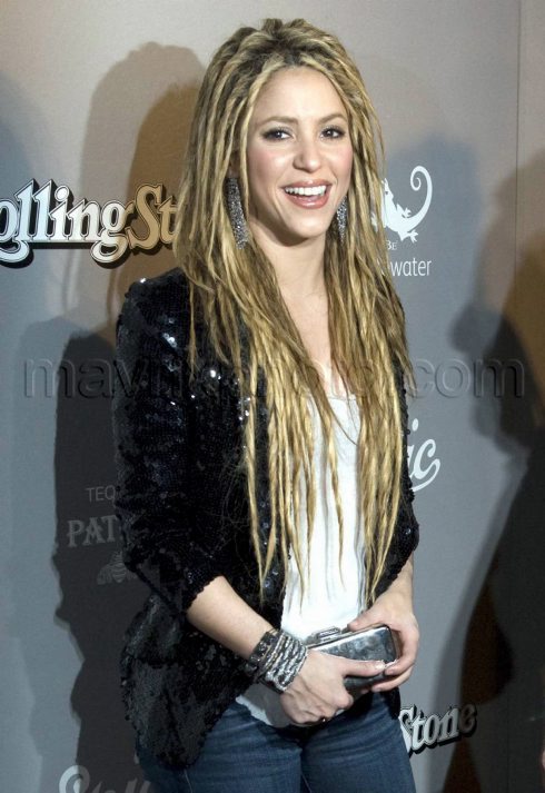11_10_2009_Shakira_Rolling_Stone_5