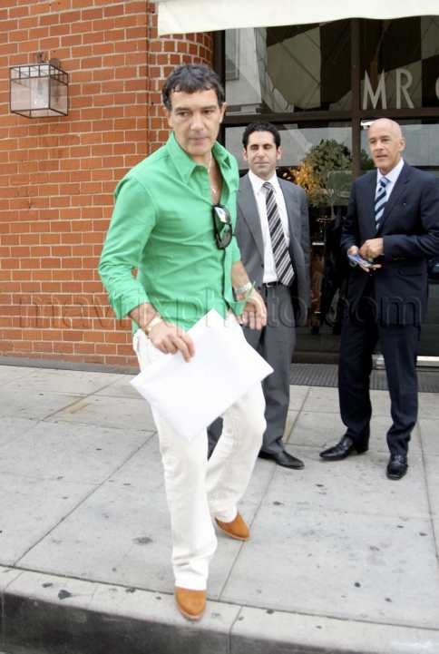 111108-antonio-banderas3.jpg