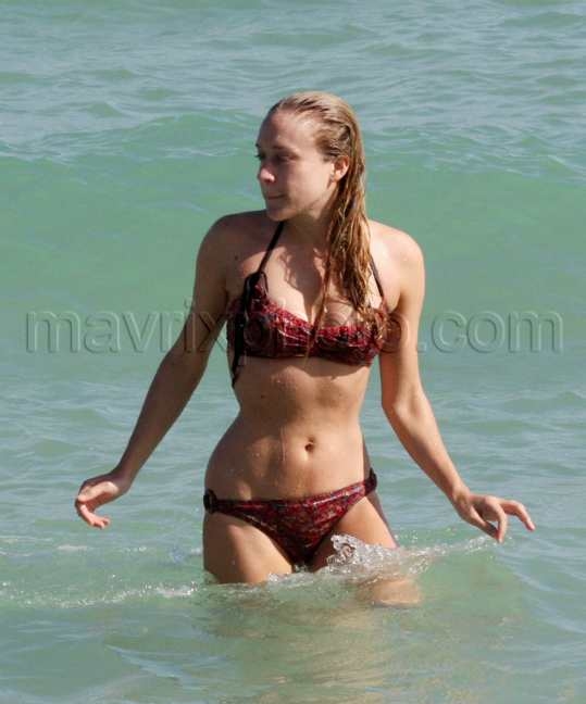 111608-chloe.jpg
