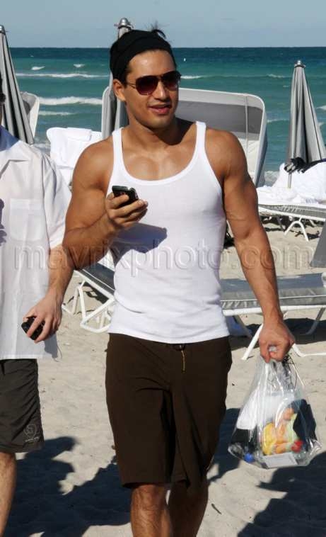 111708-mario-lopez.jpg