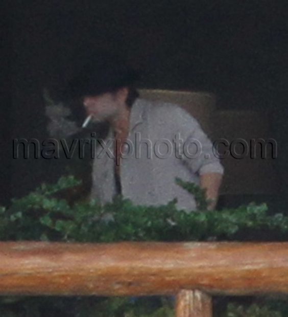 Colin Farrell Takes his Hotness to Mexico - Mavrixphoto Photo-Journalism