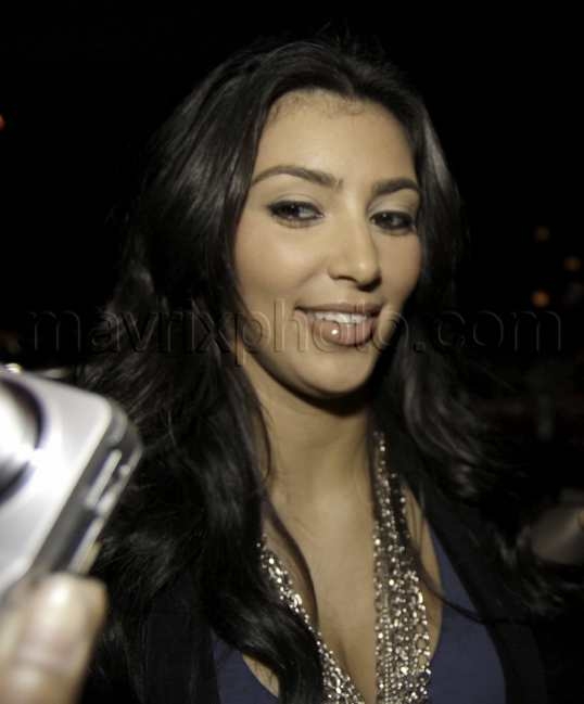 11808-kim-kardashian4.jpg