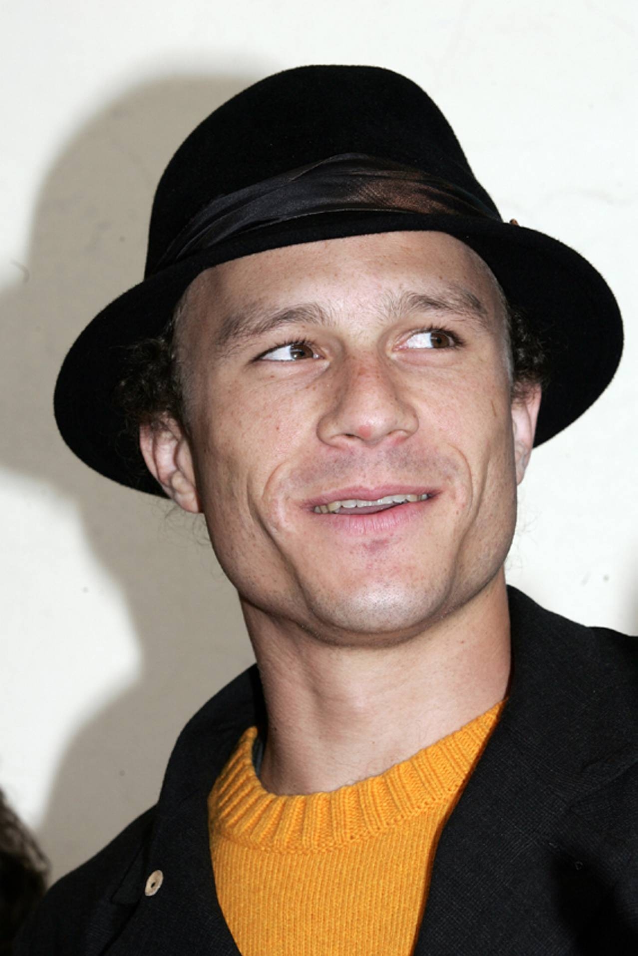 81808-ledger.jpg