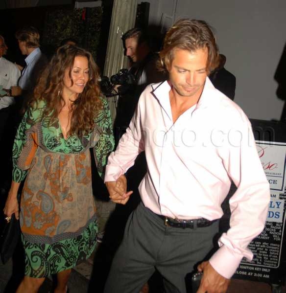 91008-brooke-burke.jpg