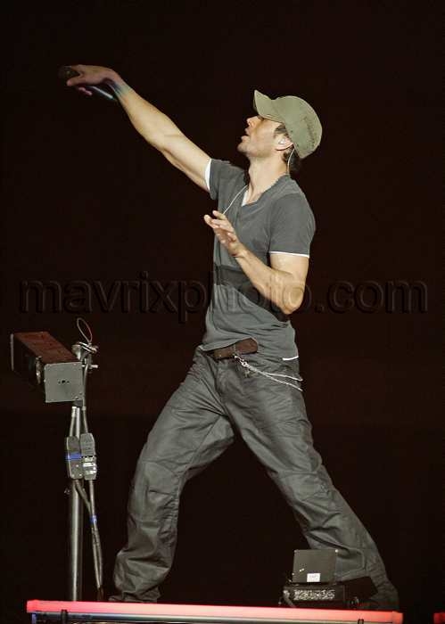 92108-enrique-e3.jpg