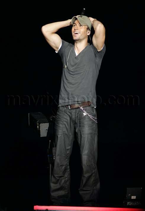 92108-enrique-e4.jpg