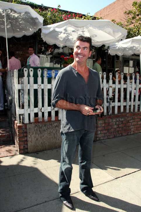 92508-simon-cowell-house3.jpg