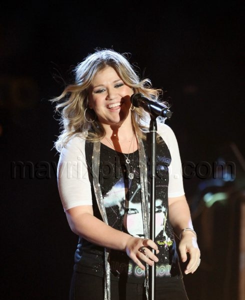 kelly_clarkson_atlantis_mx0021409_33.jpg