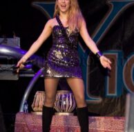 12_13_2009_1_Shakira_Jingle Ball Miami_2.jpg
