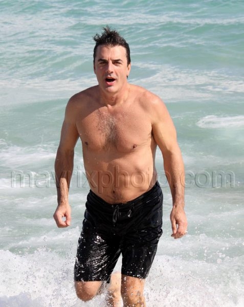 11_30_09_Chris Noth Beachside_72.jpg