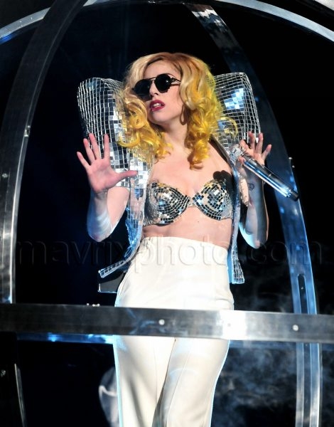 01_22_2010_Lady Gaga Radio City_1.jpg