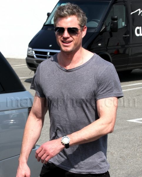 03_24_2010_Eric Dane Hunky Lunch_1.jpg