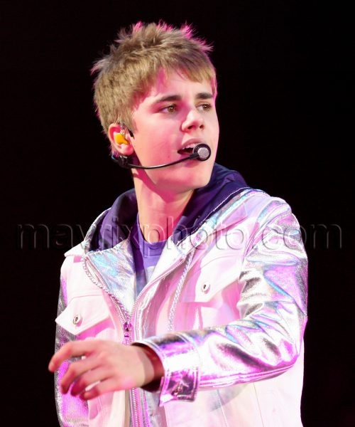 3_14_11_Justin Bieber Live O2_1