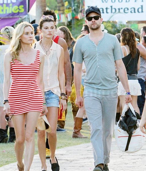 Diane Kruger Joshua Jackson Coachella_4_19_11_20