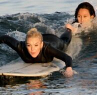Lindsay Lohan Surfing_8_16_11_01