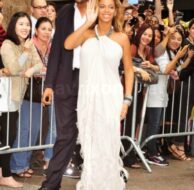 Beyonce Promotes Pulse NY_09_22_11_01
