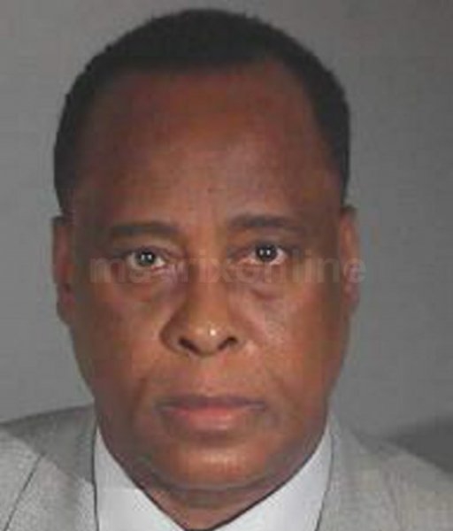 Conrad Murray Booking Photo_11_29_11_01