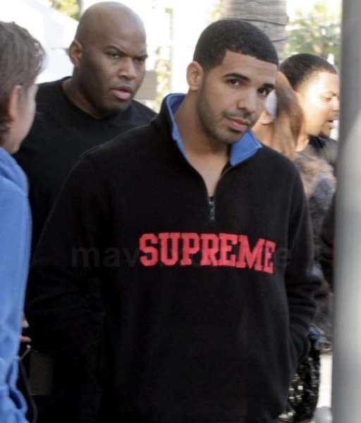 Drake Hits Recording Studio With Bieber_2_7_12_01