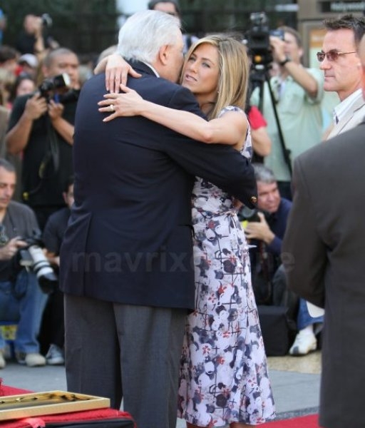 Jennifer Aniston Star Ceremony_2_22_12_01