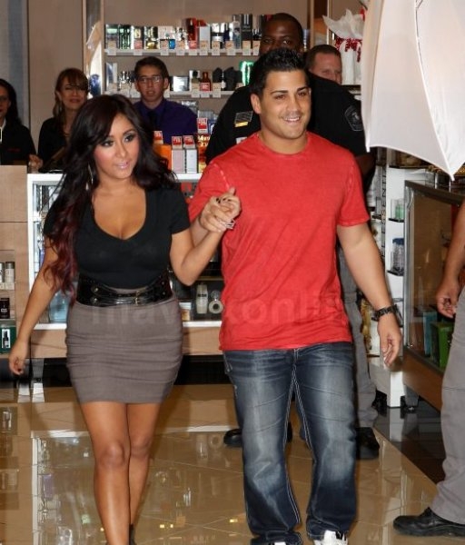 Snooki Fragrance Launch_02_29_12_01