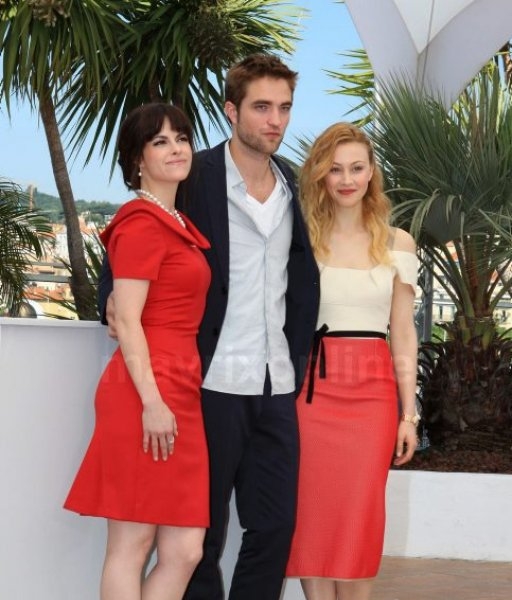 Emily Hampshire, Robert Pattinson and Sarah Gadon