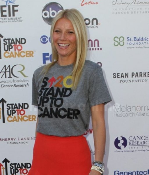 Stand Up To Cancer_9_7_12_01